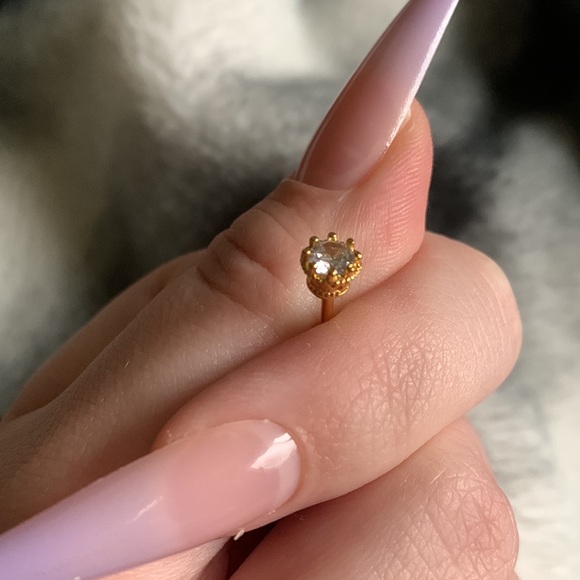 Diamond And Gold earrings - Picture 4 of 5